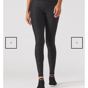 Glyder Sultry Black/Gold Leggings Medium